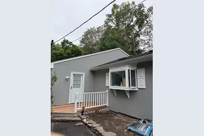 28 Apple Road, Southampton, NY 11968 - Photo 3