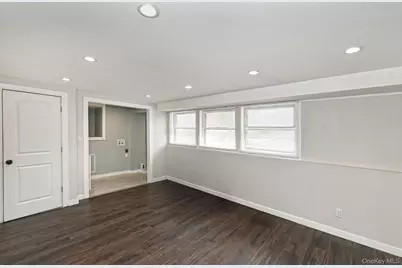 5 Shadywood Court, Huntington, NY 11743 - Photo 7