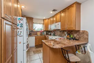 347 Bayville Ave, Bayville, NY 11709 - Photo 21