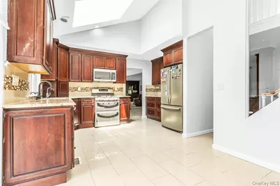 83 The Dell, Searingtown, NY 11507 - Photo 13