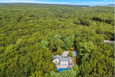530 Hands Creek Road, East Hampton, NY 11937 - Photo 43