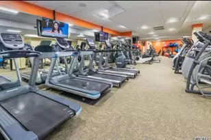 1 Bay Club Dr, Bayside, NY 11360 - Photo 23