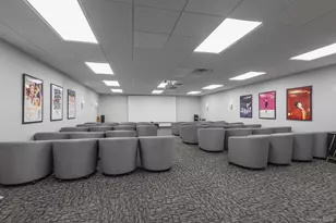 1 Bay Club Dr, Bayside, NY 11360 - Photo 27