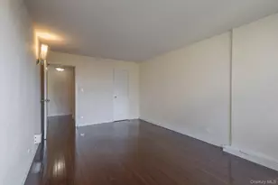 1 Bay Club Dr, Bayside, NY 11360 - Photo 11