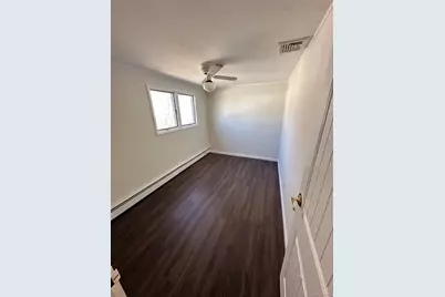 39 Comerford Street, Port Jefferson Station, NY 11776 - Photo 7