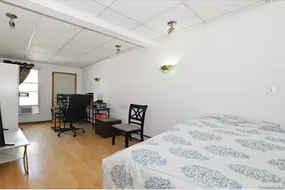 11 Edwards Place, Valley Stream, NY 11580 - Photo 9