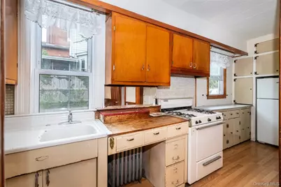 157 Schofield Street, Bronx, NY 10464 - Photo 5