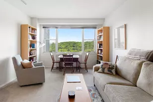 2400 Johnson Ave, Bronx, NY 10463 - Photo 3