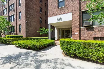 645 W 239th Street #4D, Bronx, NY 10463 - Photo 1