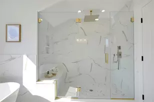 23 Belmont Cir, Syosset, NY 11791 - Photo 23