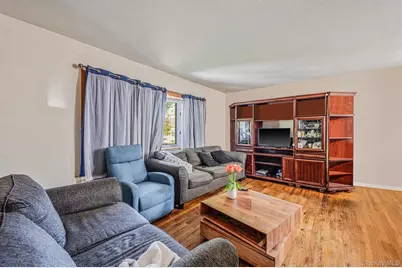 8 Willoughby Street, Brentwood, NY 11717 - Photo 11