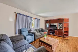 8 Willoughby St, Brentwood, NY 11717 - Photo 11