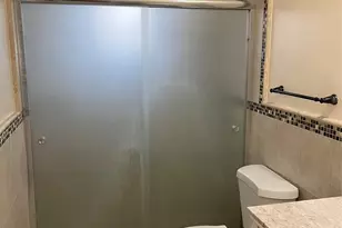 918 10th St, West Babylon, NY 11704 - Photo 5