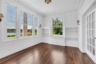 158 E Shore Road, Huntington, NY 11743 - Photo 11