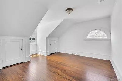 158 E Shore Road, Huntington, NY 11743 - Photo 37