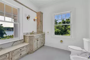 158 E Shore Rd, Huntington, NY 11743 - Photo 29