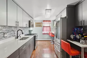 91-25 Gold Rd, Ozone Park, NY 11417 - Photo 9