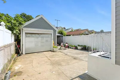 91-25 Gold Road, Ozone Park, NY 11417 - Photo 21