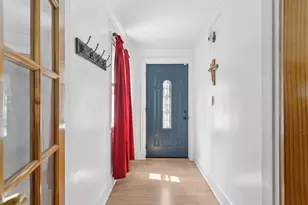 91-25 Gold Rd, Ozone Park, NY 11417 - Photo 3