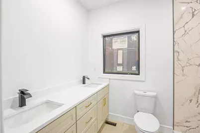 26 Tremont Avenue, Patchogue, NY 11772 - Photo 41