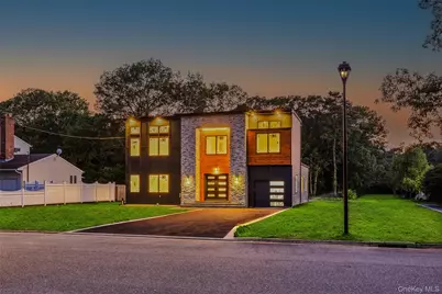 26 Tremont Avenue, Patchogue, NY 11772 - Photo 3