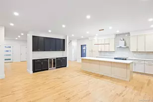 26 Tremont Ave, Patchogue, NY 11772 - Photo 35