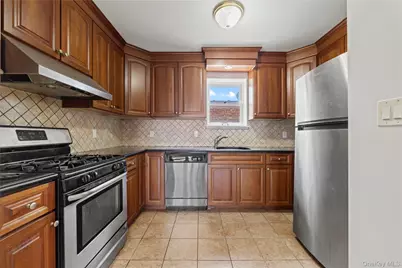 12206 25th Avenue #2A, College Point, NY 11356 - Photo 7