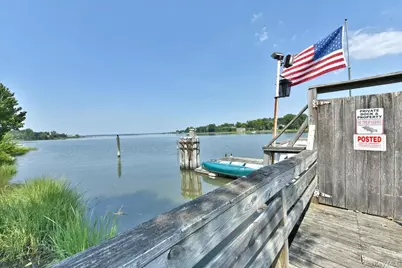 320 E Shore Road #2-A, Great Neck, NY 11023 - Photo 17