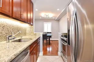 320 E Shore Rd, Great Neck, NY 11023 - Photo 5