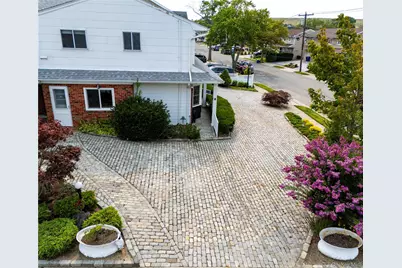 3843 Sally Lane, Oceanside, NY 11572 - Photo 39