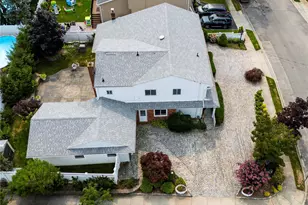 3843 Sally Ln, Oceanside, NY 11572 - Photo 35