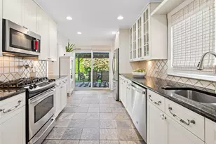 23 Fraser St, Pelham, NY 10803 - Photo 15