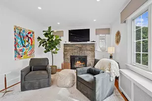 23 Fraser St, Pelham, NY 10803 - Photo 9