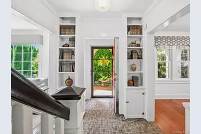 23 Fraser Street, Pelham, NY 10803 - Photo 3