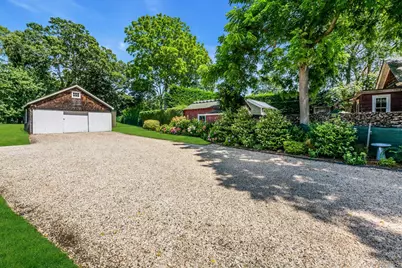 107 Sebonac Road, Southampton, NY 11968 - Photo 29