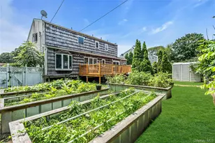 639 Townline Rd, Hauppauge, NY 11788 - Photo 5