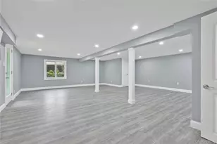 45 Forest Dr, Centerport, NY 11721 - Photo 17