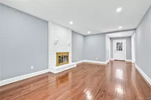 45 Forest Dr, Centerport, NY 11721 - Photo 11