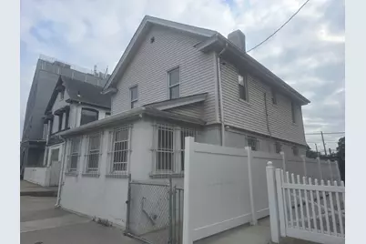 8742 Van Wyck Expressway, Richmond Hill, NY 11418 - Photo 3