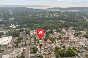 9 Willow St, Glen Cove, NY 11542 - Photo 25