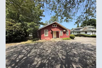 2566 Middle Country Road, Centereach, NY 11720 - Photo 29