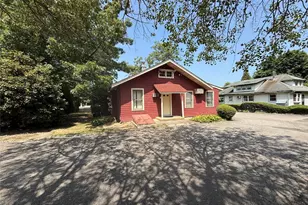 2566 Middle Country Rd, Centereach, NY 11720 - Photo 29