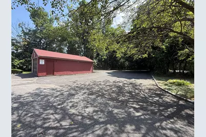 2566 Middle Country Road, Centereach, NY 11720 - Photo 27