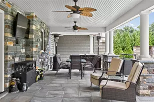 23 Gloria Ln, Huntington, NY 11743 - Photo 45