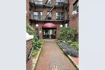 7234 Austin Street #D4, Forest Hills, NY 11375 - Photo 1