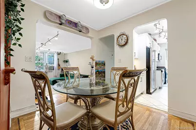 68-63 108th Street #2D, Forest Hills, NY 11375 - Photo 7