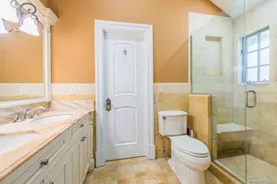 117 Crabapple Rd, Manhasset, NY 11030 - Photo 35