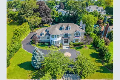 117 Crabapple Road, Manhasset, NY 11030 - Photo 1