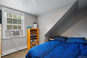 25 Hillside Ave, Woodbury, NY 11797 - Photo 17