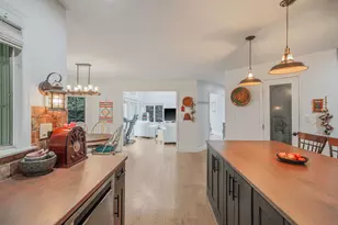 12 Griffen Ct, Miller Place, NY 11764 - Photo 11